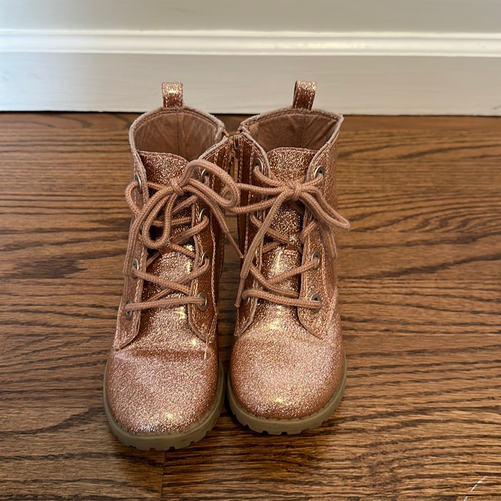 Old Navy Toddler Girls Rose Gold Sparkle Combat Boots